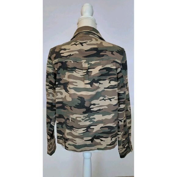Sanctuary Women's Size M Camoflage Button Front Jacket with Patch Pockets - Picture 4 of 10